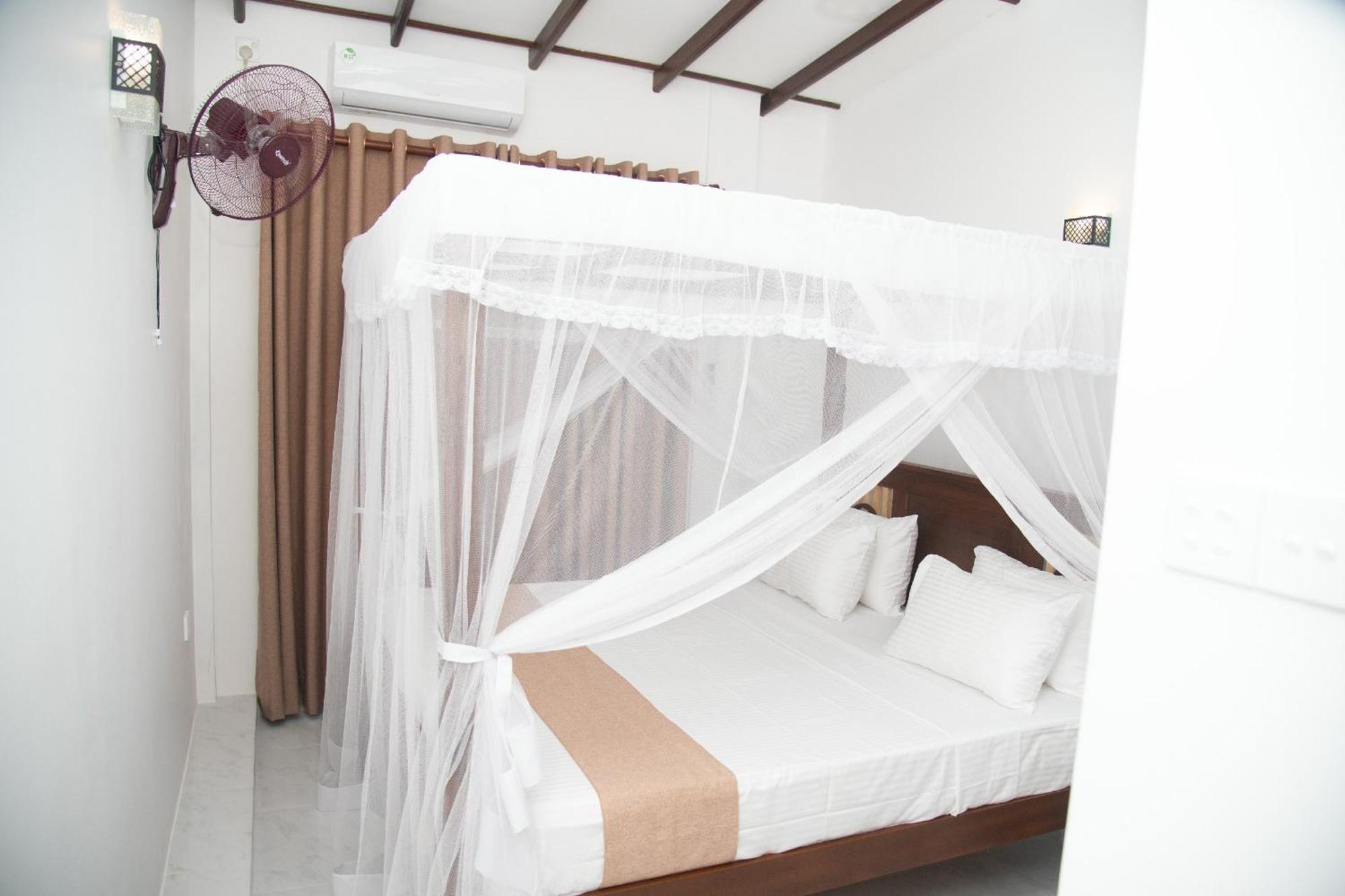 Tango Sunrise Villa Tangalle Exterior photo