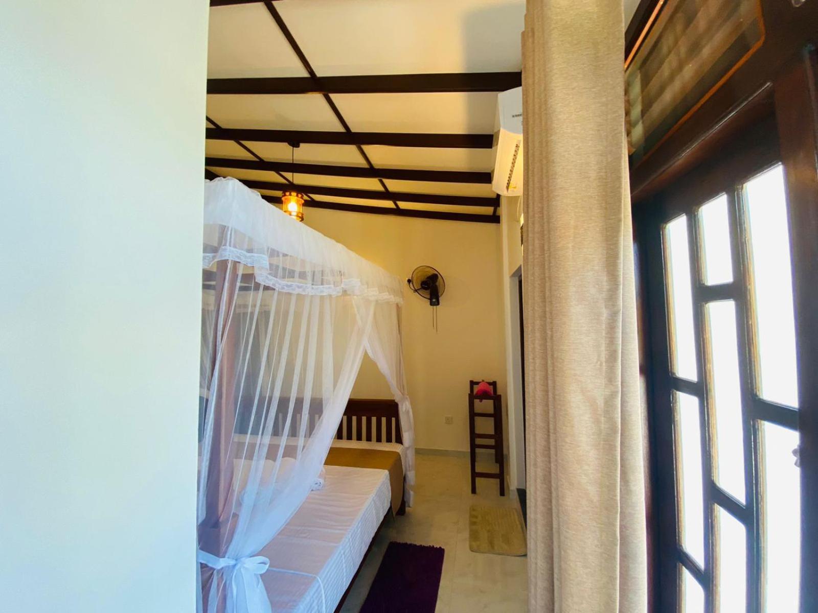 Tango Sunrise Villa Tangalle Exterior photo